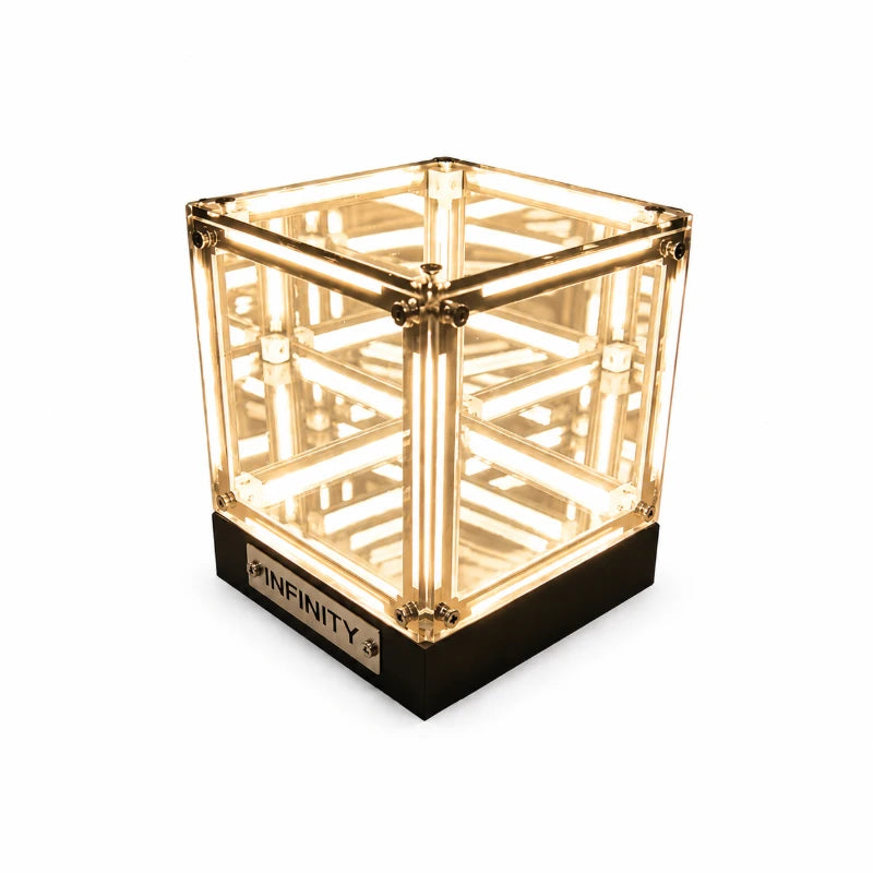 InfinityGlow™ Cube ✨🔮 — Mesmerizing 4D Light Illusion
